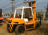 ให้เช่าForklift 6 ton  Model : TCM