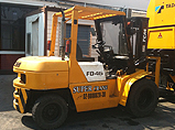 ให้เช่าForklift 4.5 ton  Model : TCM